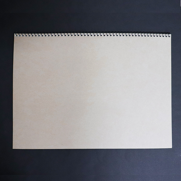 준전문가용 스케치북 8절(황판표지) x 1권 제품 이미지