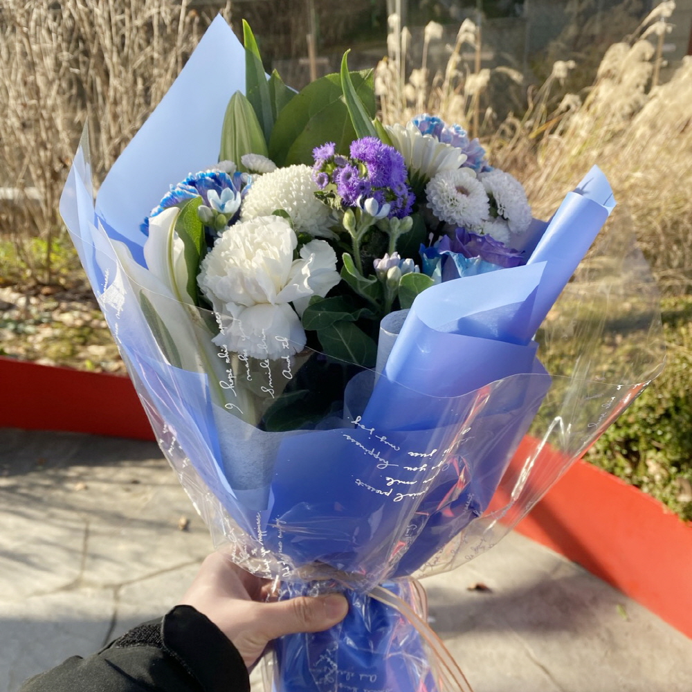 졸업 생일 남자 꽃다발 선물 파란색꽃 파랑 한다발 꽃배달 싼곳 - 상세 이미지 2