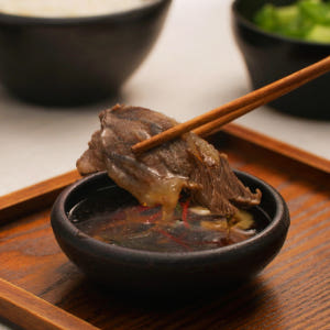 정성곳간 실온 국내산 국산 특 갈비탕 강순의 간편식 700g 8개 맛있게 먹은 솔직 후기 - 상품 이미지 3