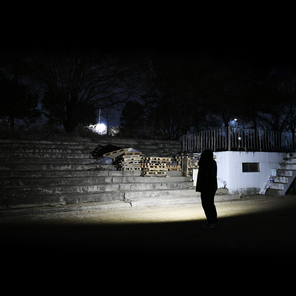 몬스터라이트 미니 캠프 LED 랜턴 캠핑 충전식 낚시 작업 등산 조명