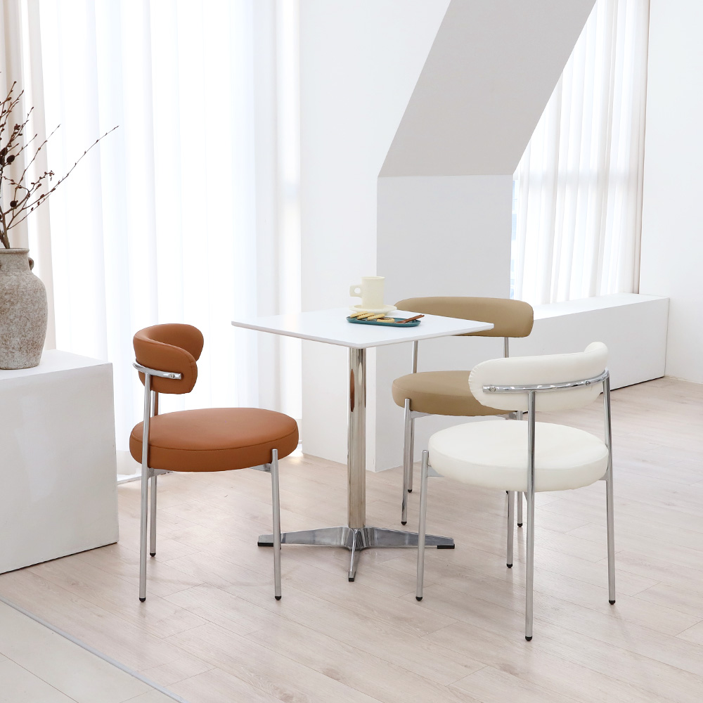 스위터 실버 식탁의자 인테리어 편한 카페의자 모던 디자인 미드센츄리