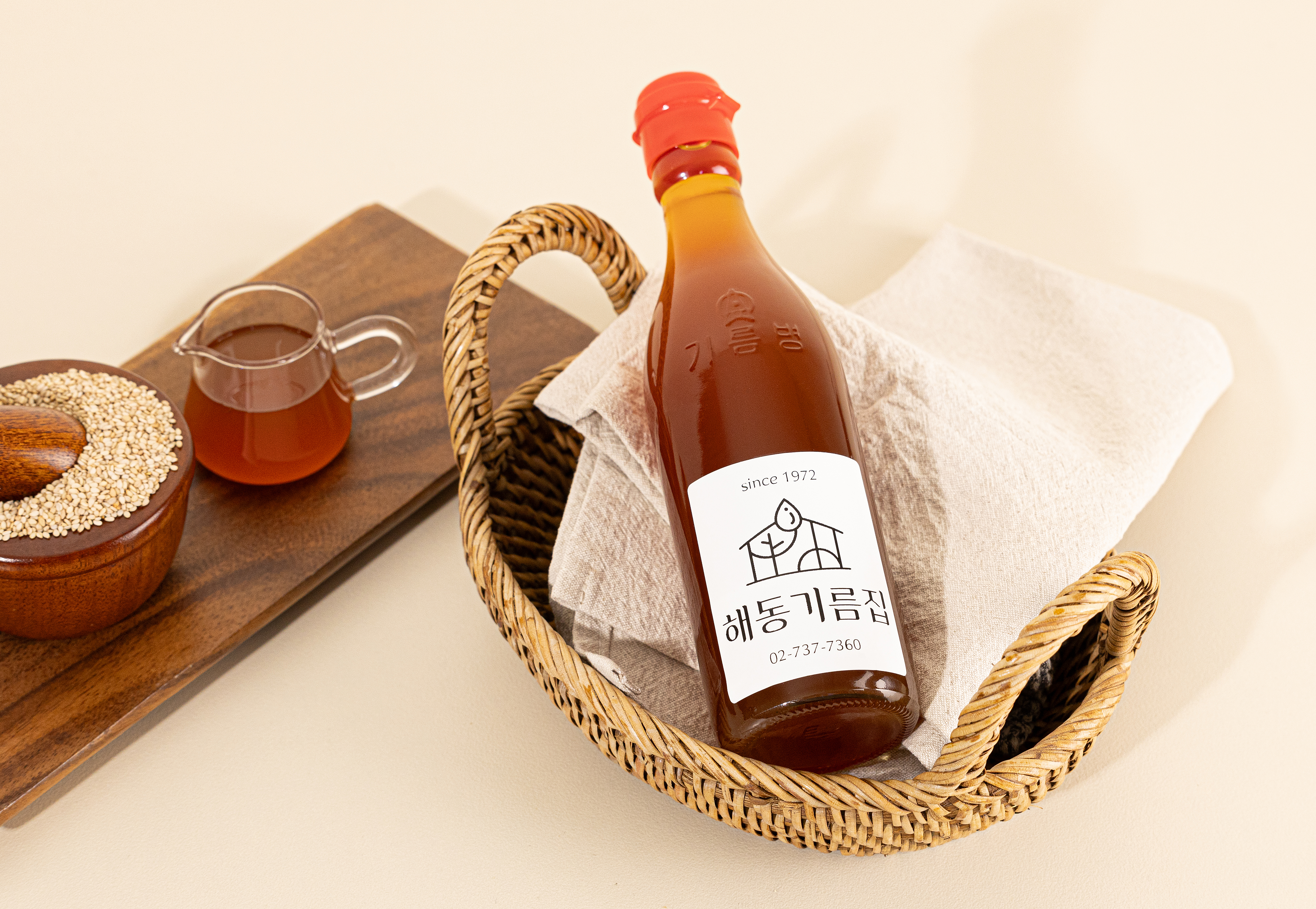 [since 1972 해동기름집] 옛날 누름방식 저온압착 참기름 350ml - 전통 누름방식 통참깨 100% 해동기름집 전통 참기름 350ml - 상세 이미지 3