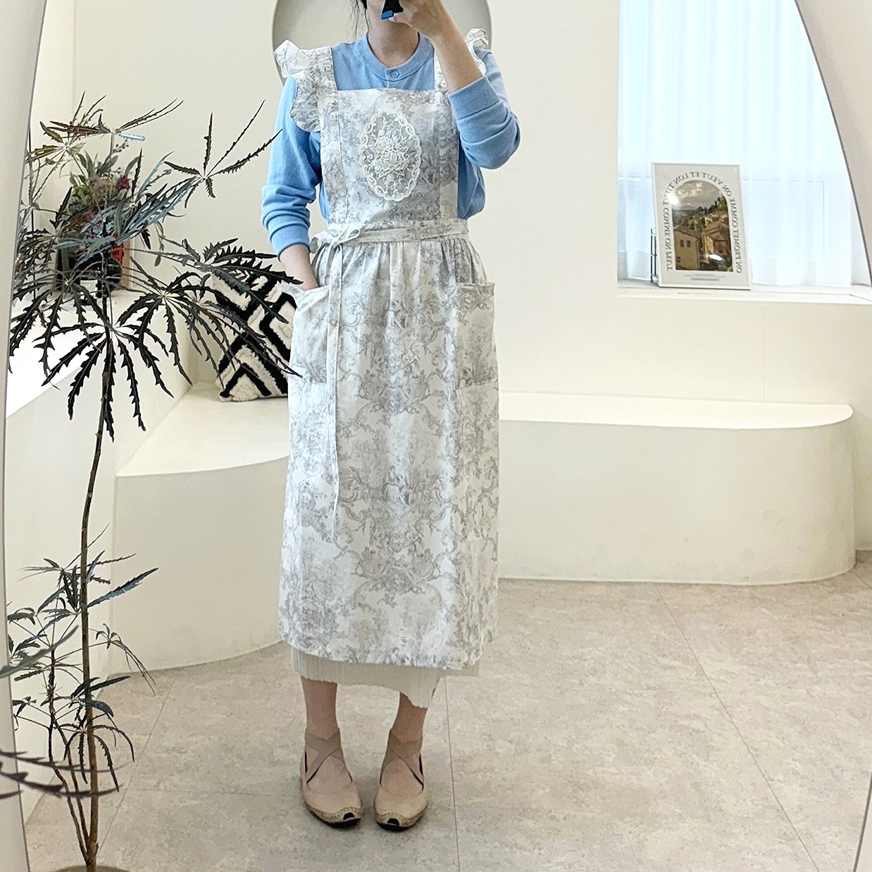 뜨왈드주이 어깨프릴 롱앞치마 에어프런