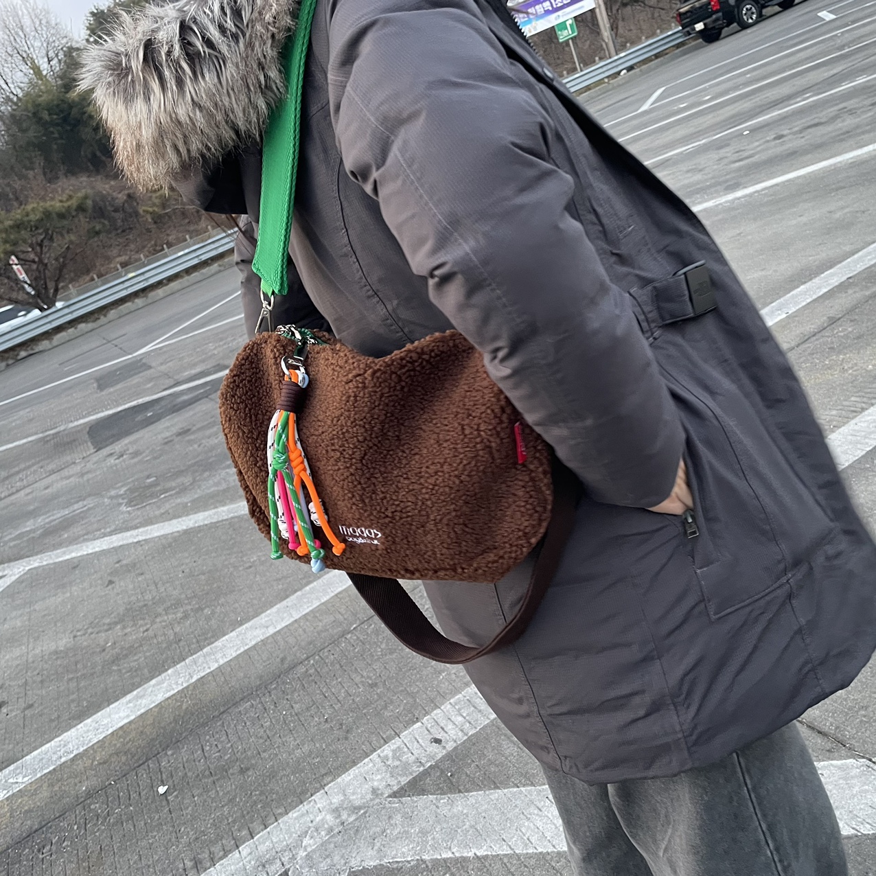 데일리백 호보 숄더백 뽀글이 가방 보부상 구름 호보 백 휘뚜루마뚜루 나일론 가방 미니 - 상세 이미지 5