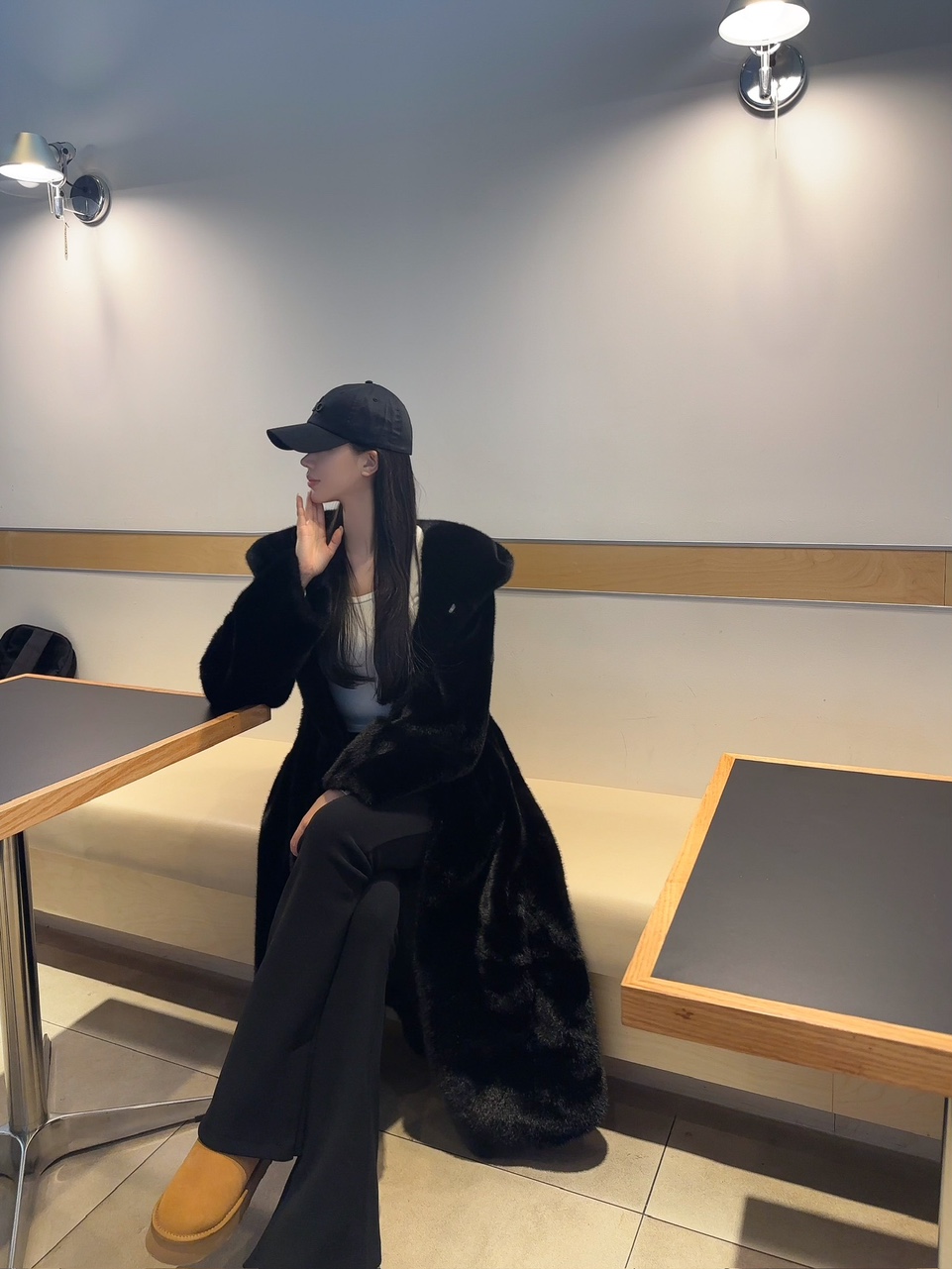 [주문폭주🔥] 베이퍼 스트링  무스탕 후드 퍼 코트 최저가 주문량미침 상세 이미지 25