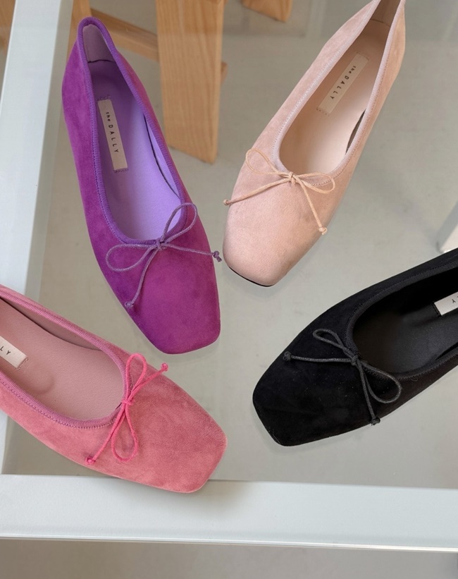 스웨이드 가죽 스퀘어 리본 플랫 슈즈 여성 단화