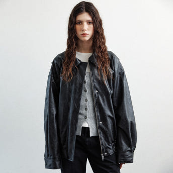 [르] oversized crack faux leather blouson (black) - 상세 이미지 2