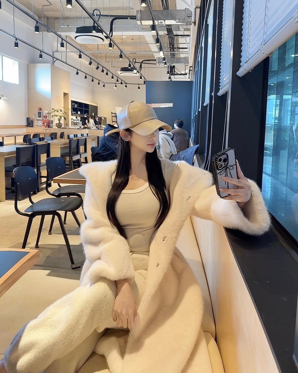 [주문폭주🔥] 베이퍼 스트링  무스탕 후드 퍼 코트 최저가 주문량미침 상세 이미지 3