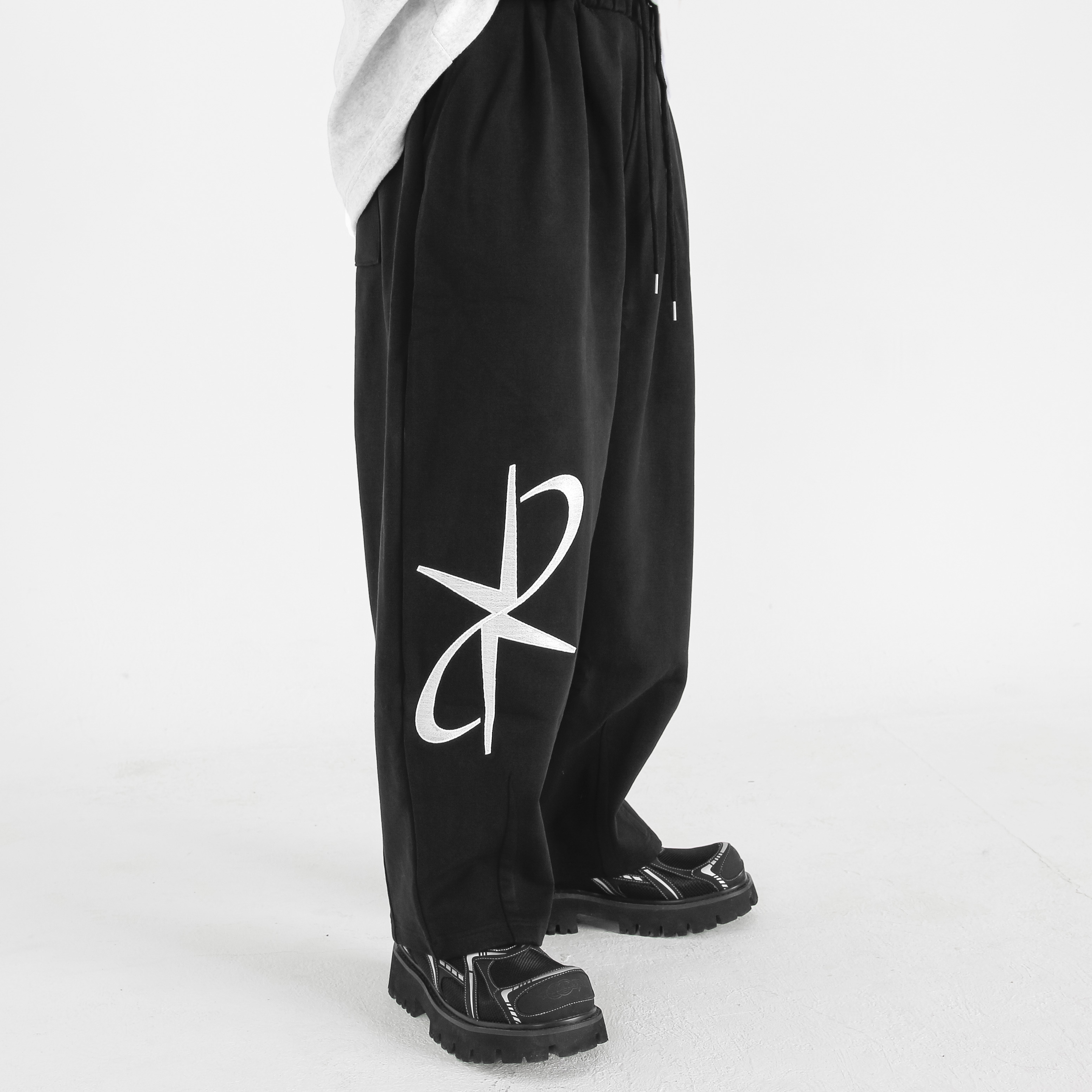 렙시멈 짐웨어, 니들포인트 스웻 벌룬팬츠 (2Colors) - 상세 이미지 4