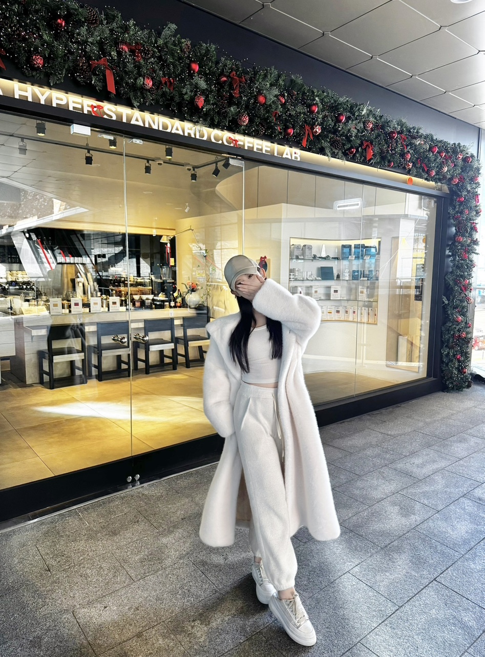 [주문폭주🔥] 베이퍼 스트링  무스탕 후드 퍼 코트 최저가 주문량미침 상세 이미지 9