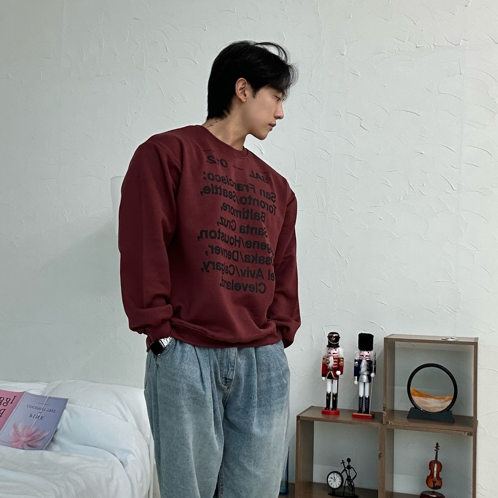 버건디맨투맨 레터링 빈티지 맨투맨 - 상세 이미지 3