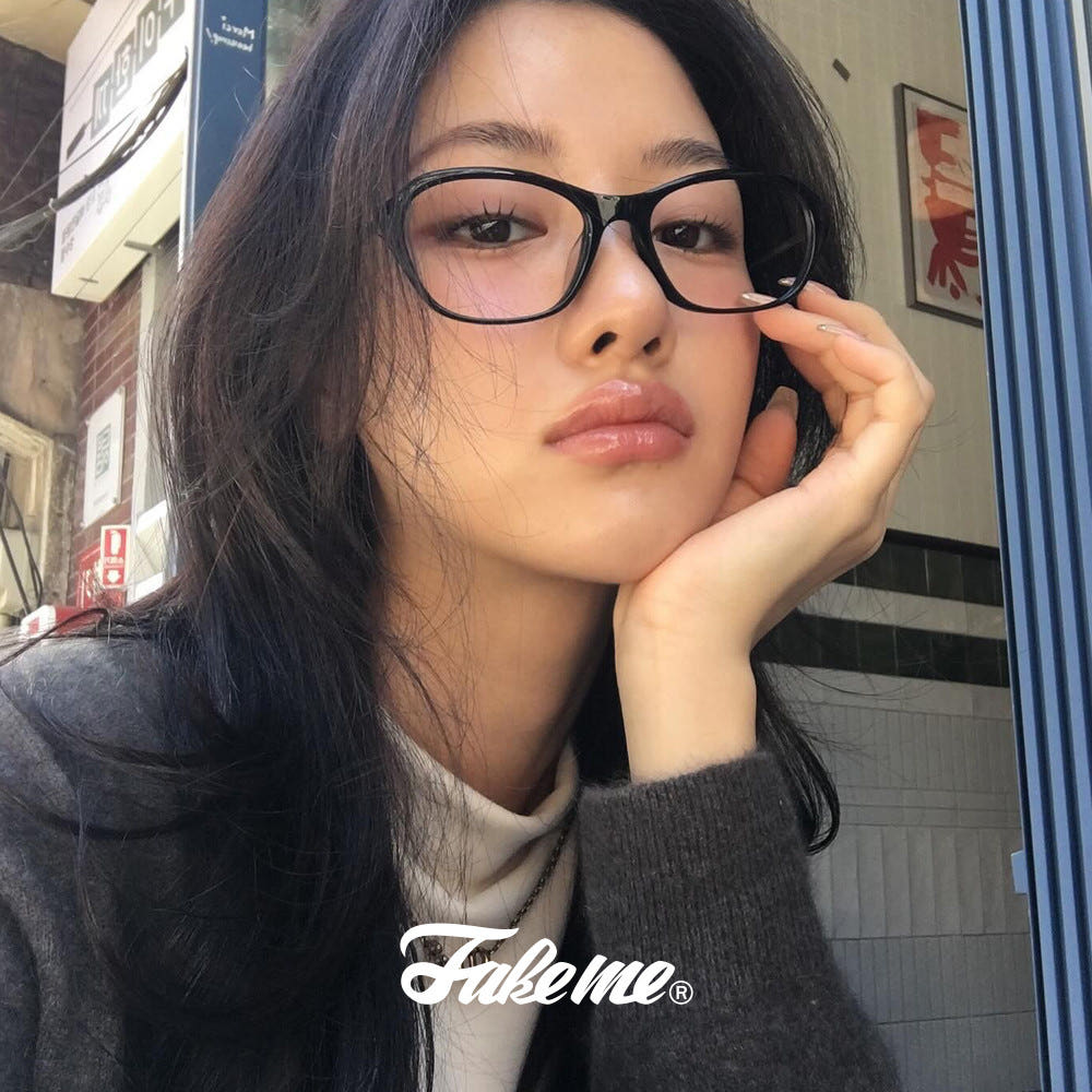 페이크미 신디 BSV 블랙 얇은 뿔테 티타늄 가벼운 오버사이즈 긱시크 캣아이 안경 - 상품 이미지
