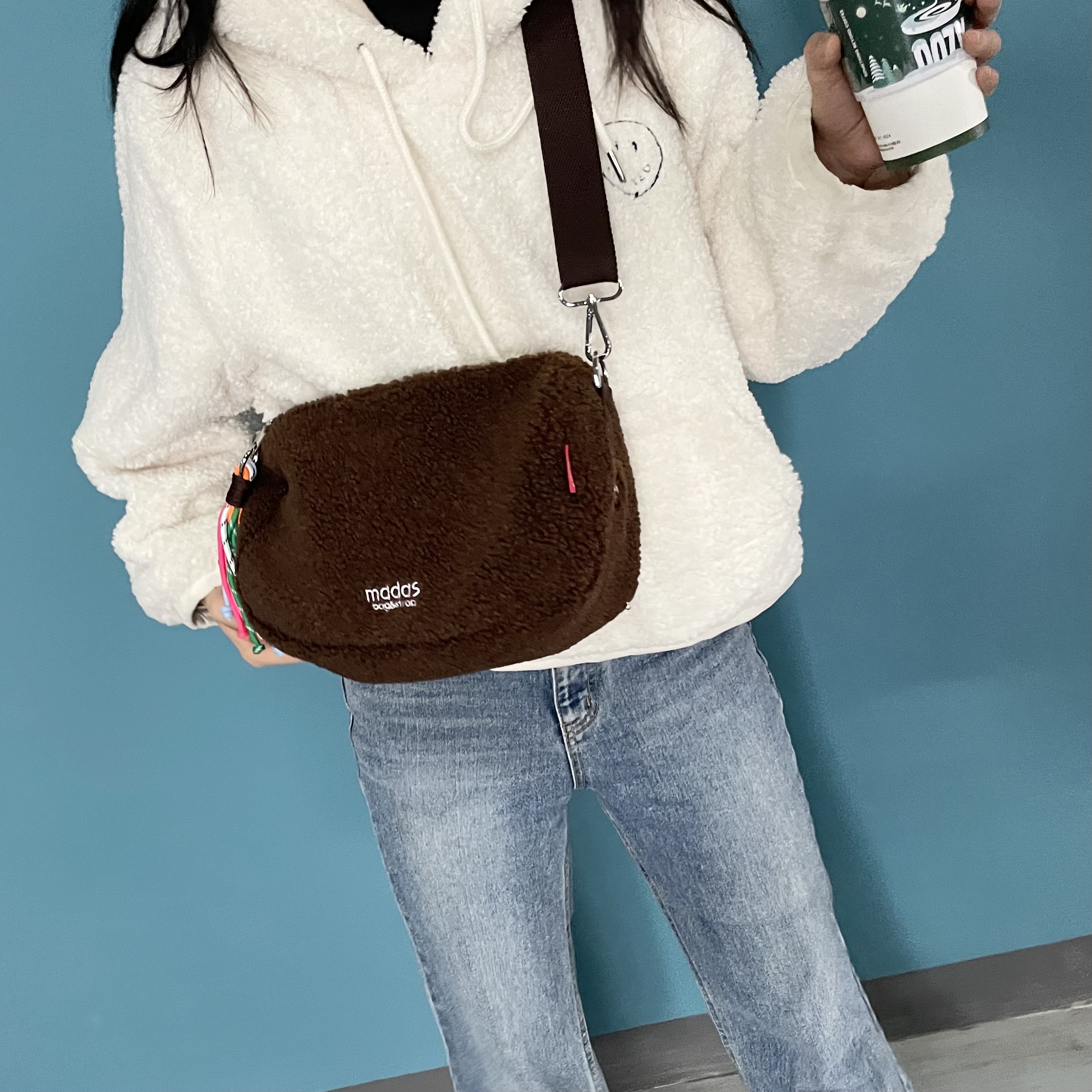 므떼백 여행용 크로스백 보부상 슬링백 핸드폰 해외여행가방 뽀글이 크로스 나일론 미니 백 이미지 6