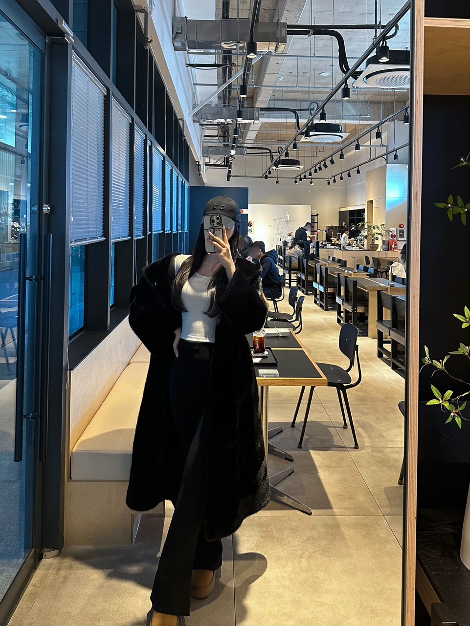 [주문폭주🔥] 베이퍼 스트링  무스탕 후드 퍼 코트 최저가 주문량미침 상세 이미지 22