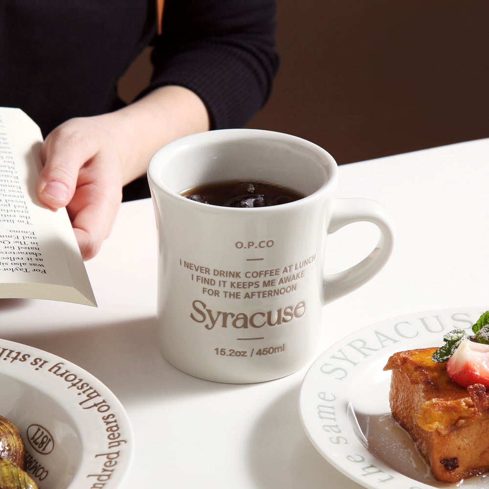 시라쿠스 레터링 머그 빈티지 레트로 카페 브런치 선물 / 420ml, 오목머그 브라운