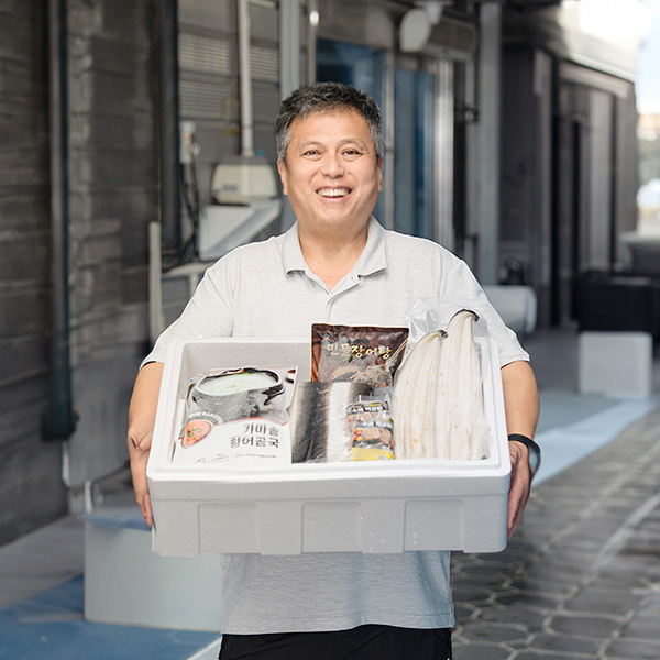심명진 민물장어 특미 2kg 손질후 (1.2kg) 국산 자포니카 민물장어 캠핑고기 손질 초벌구이 선택 오메가3식품 선물포장 가능 : 심명진 민물장어