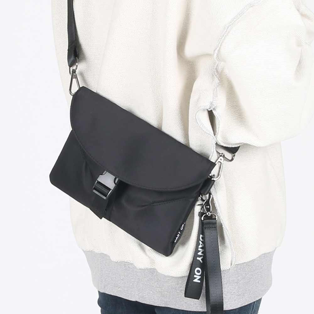 미니 크로스백 슬링백 미니백 핸드폰 가방 해외 여행용 도난방지 이중잠금