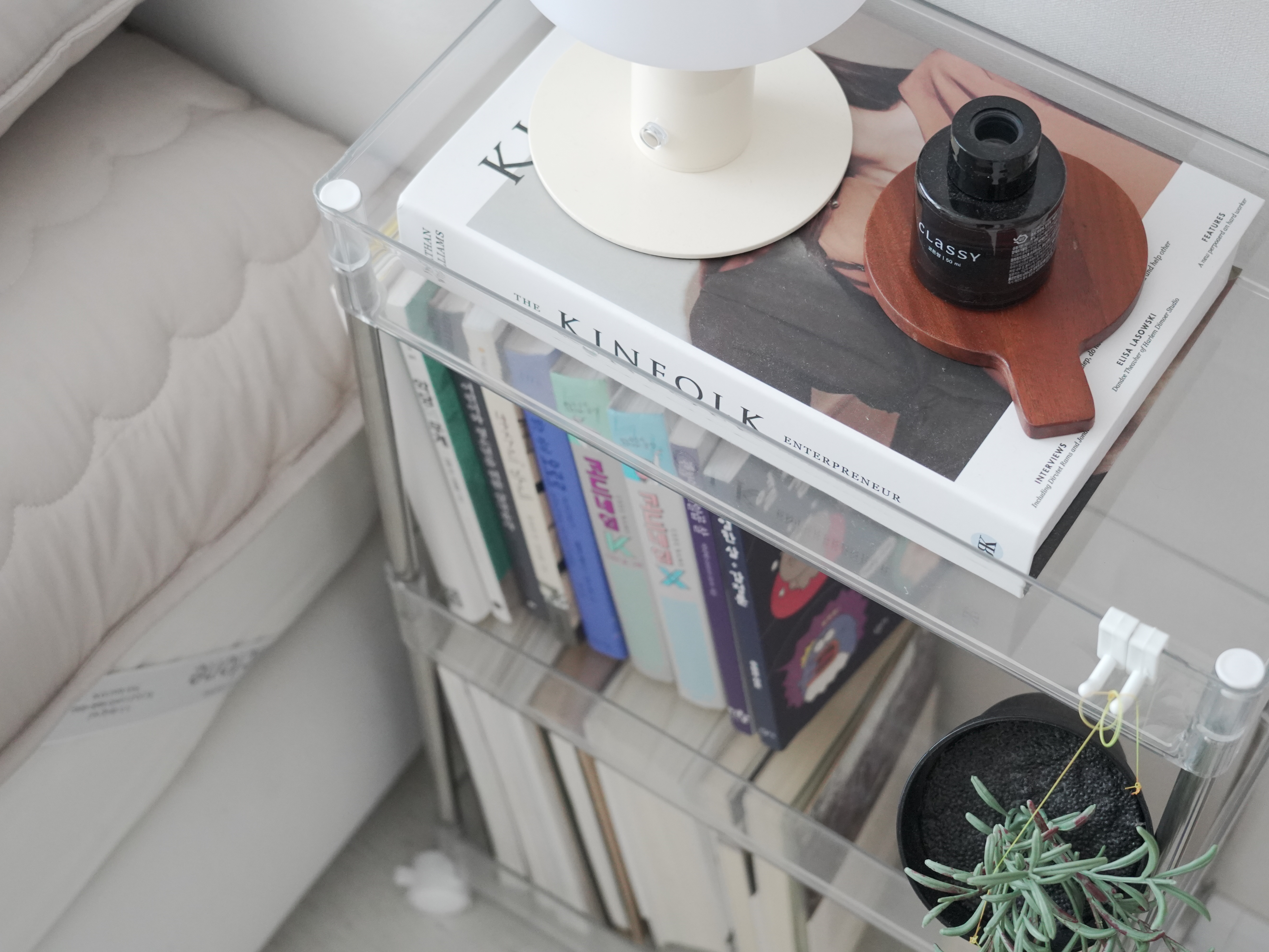 일상드로우 북카트 북트롤리 미니 책꽂이 이동식 간이 투명 틈새 3단