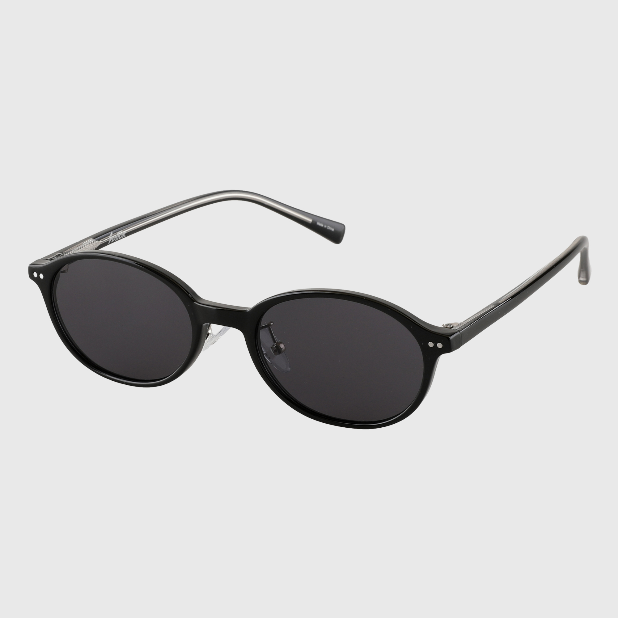 긱시크 패션 뿔테 오벌형 코받침 틴트 선글라스 자외선차단