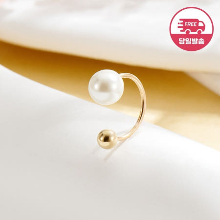 [비앤비골드] (당일발송) 14K 심플 C자 진주 피어싱 5mm 한쪽 JAE40495