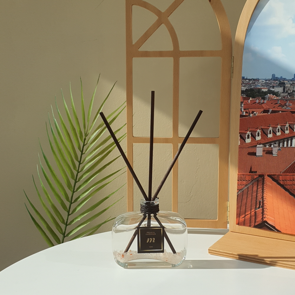 시그니처 백화점 호텔 현관 생화향 편백 디퓨저 선물용 거실 사무실 카페 화장실 방향제