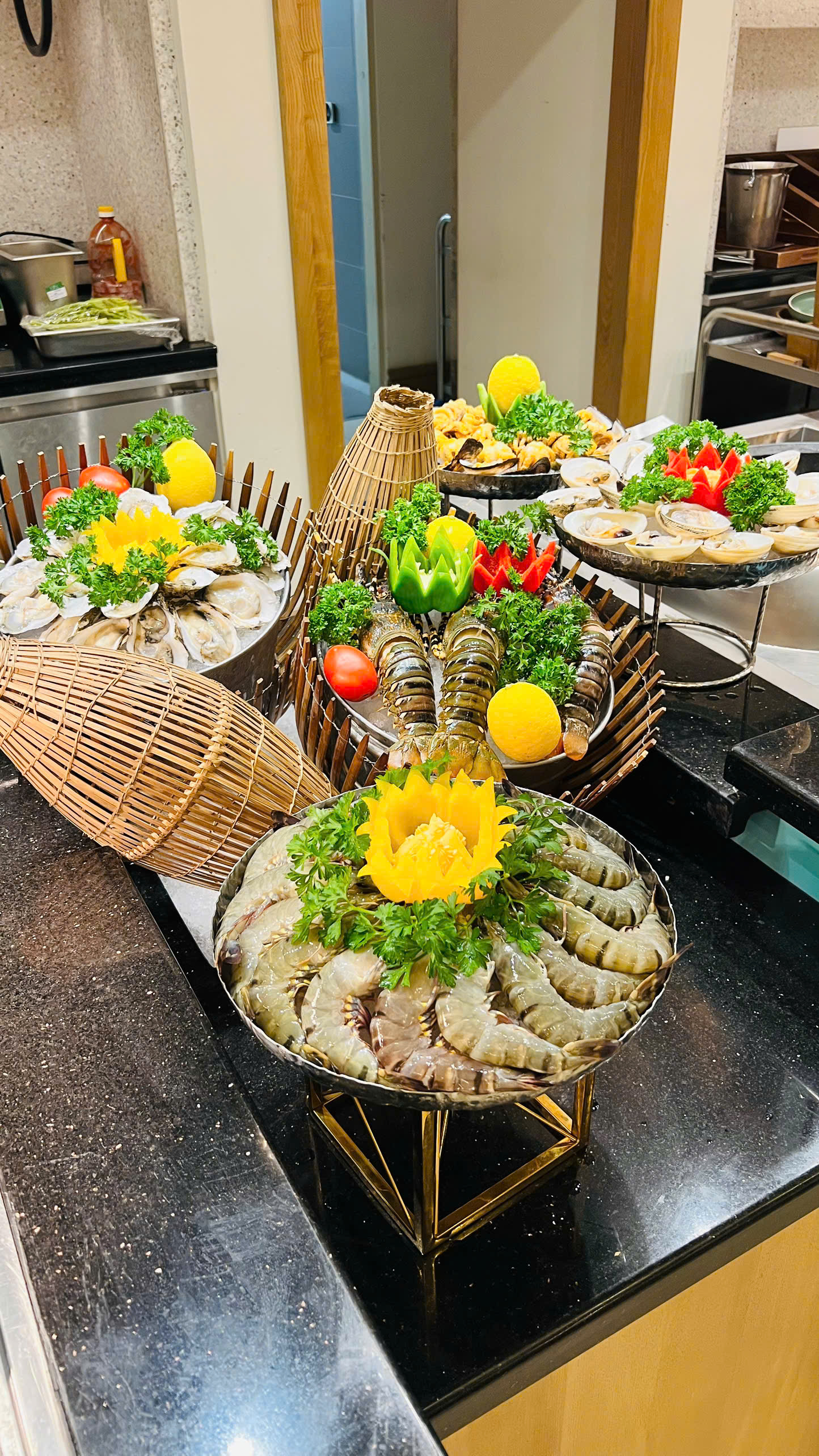 푸꾸옥 라페스타 힐튼 머천트 랍스타 뷔페 레스토랑 이용권