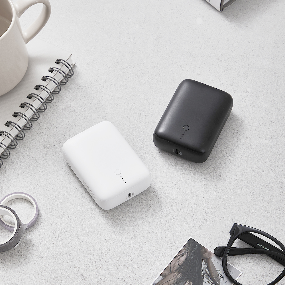 아이노트 PB100W 초소형 10000mAh 보조배터리 - 상품 이미지