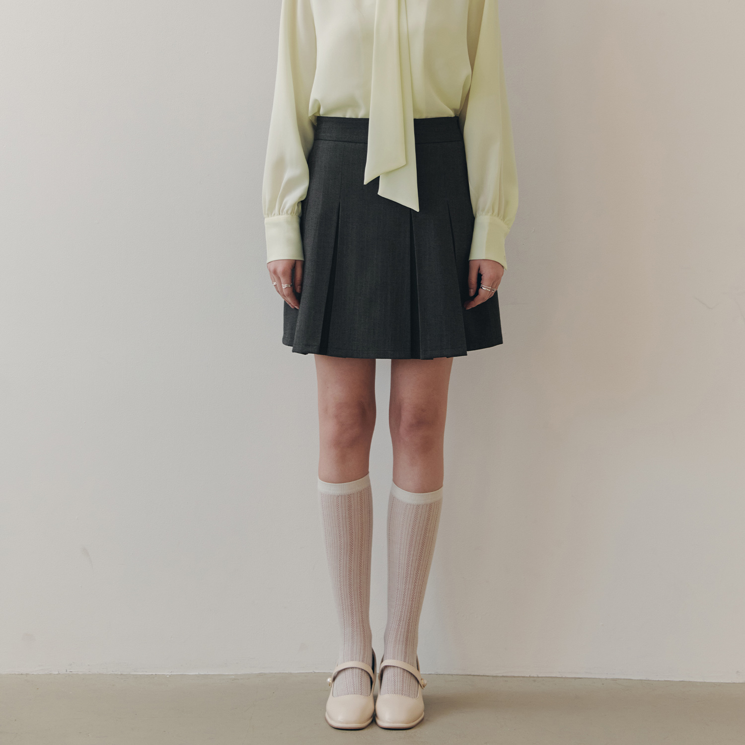 [제로스트릿][2컬러] 헤니 플리츠 스커트 HENNY PLEATS SKIRT