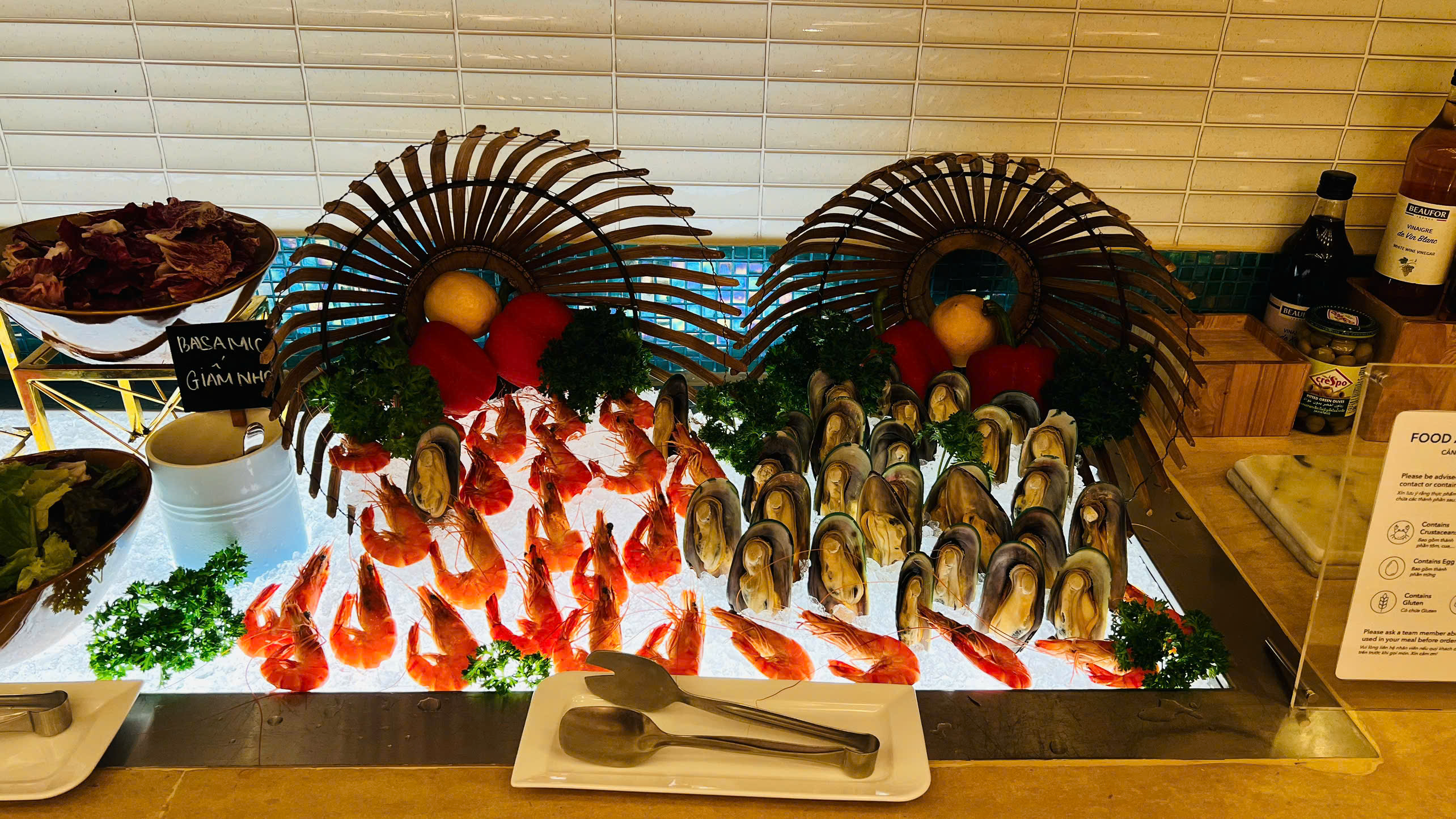 푸꾸옥 라페스타 힐튼 머천트 랍스타 뷔페 레스토랑 이용권