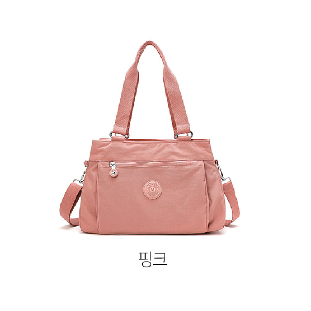 가벼운 미디엄 중형 숄더 크로스백 캐주얼 경량 천 엄마 나들이 외출 방수 크로스가방 - 상세 이미지 5