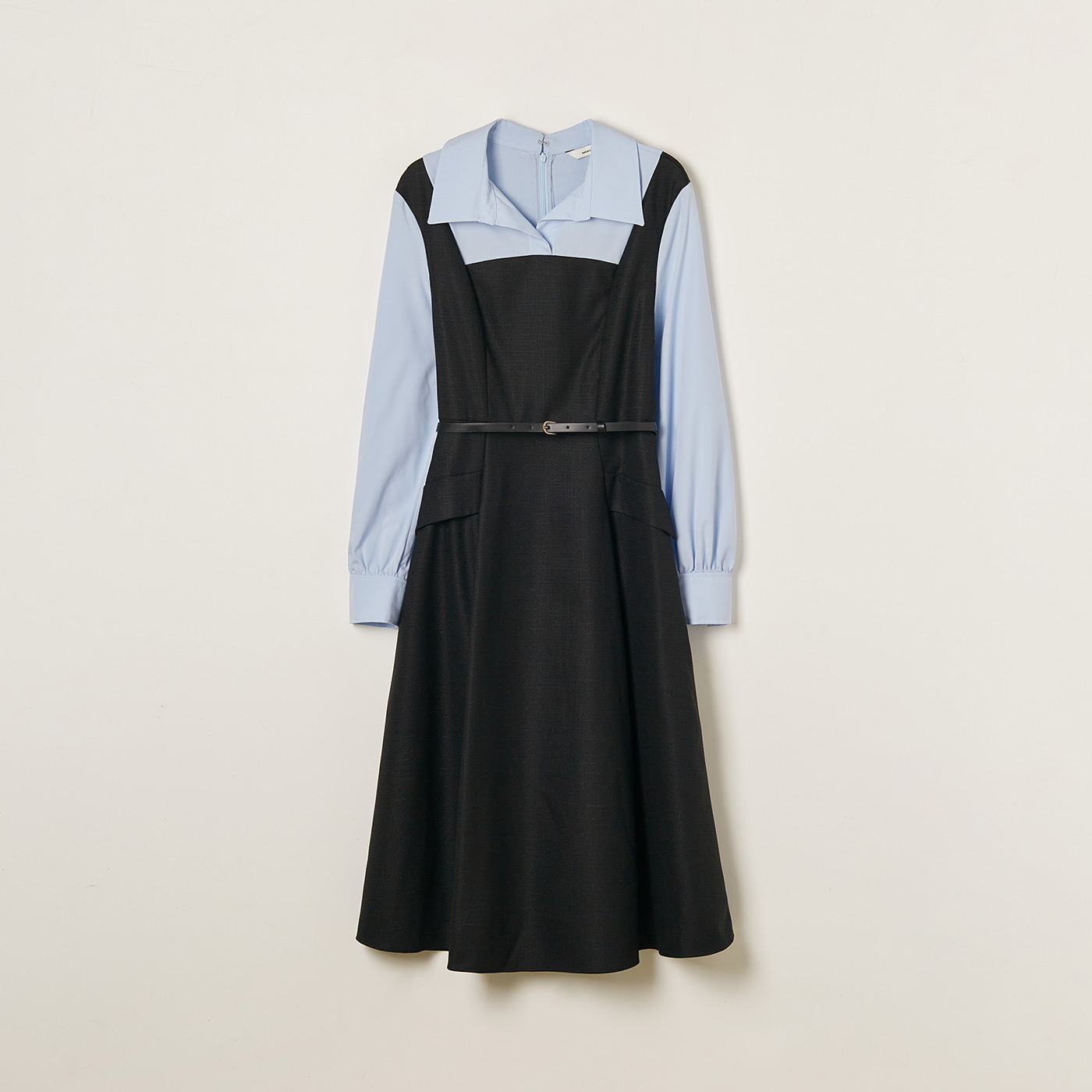 로엠 뷔스티에 매칭 롱 원피스 RMOWF23S13