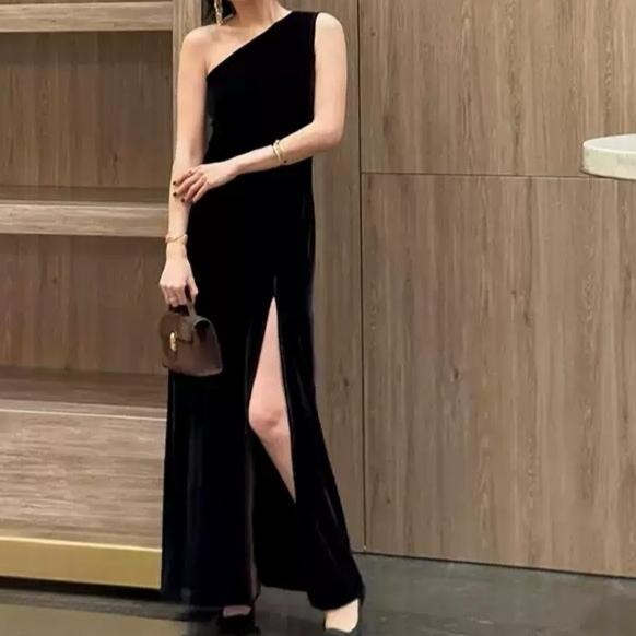 블랙 원숄더 이브닝드레스 고급 벨벳 생일 파티 연주회 원피스 슬릿스타일 - 상품 이미지