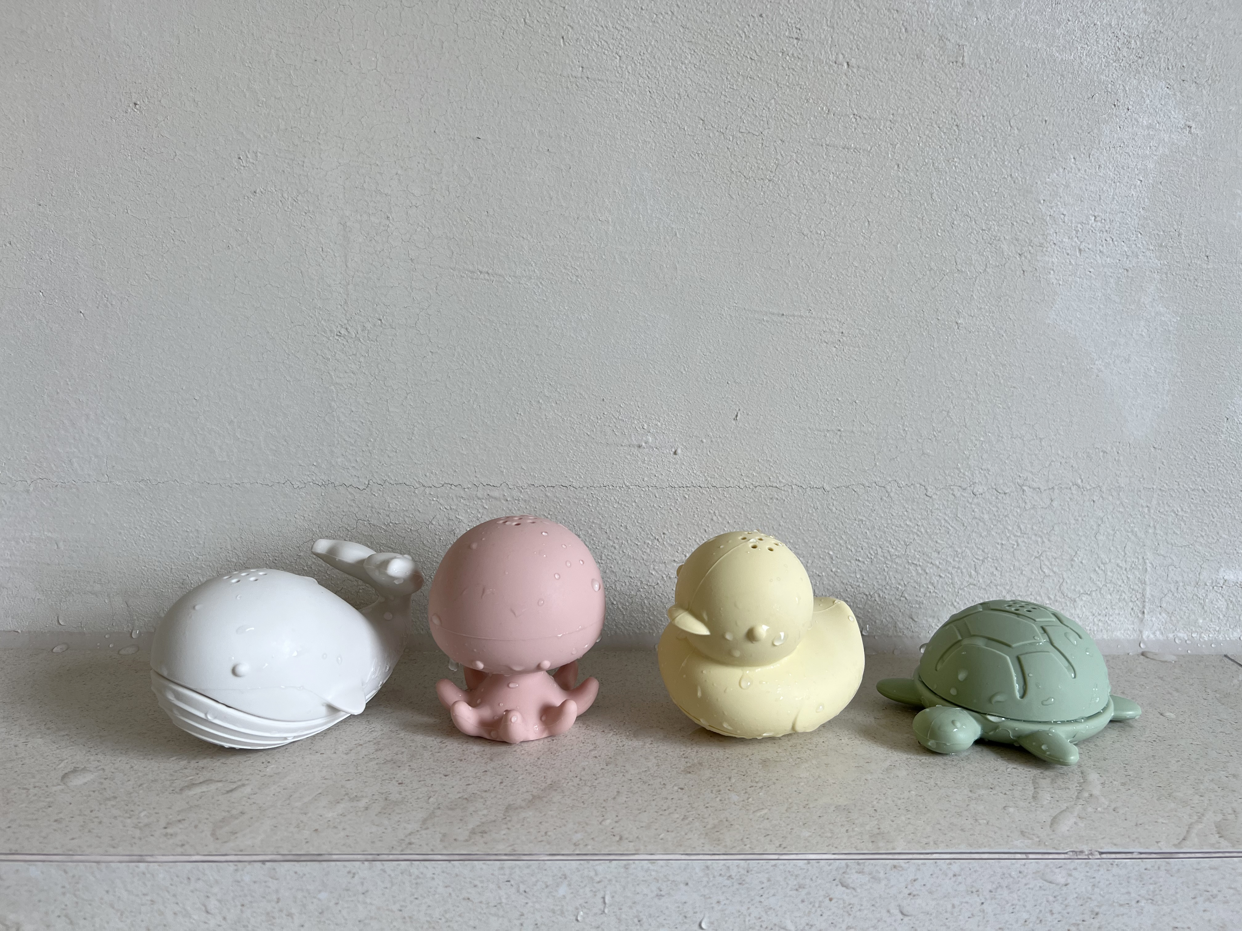 하이하트 분리세척 실리콘 아기 목욕놀이 장난감 4종 세트