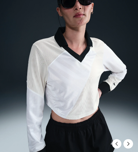 국내매장판 나이키 스포츠웨어 여성 긴팔 크롭 저지 D5 HF9508-100