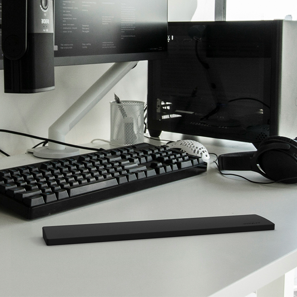 제닉스 타이탄 실리콘 팜레스트 키보드 손목받침대