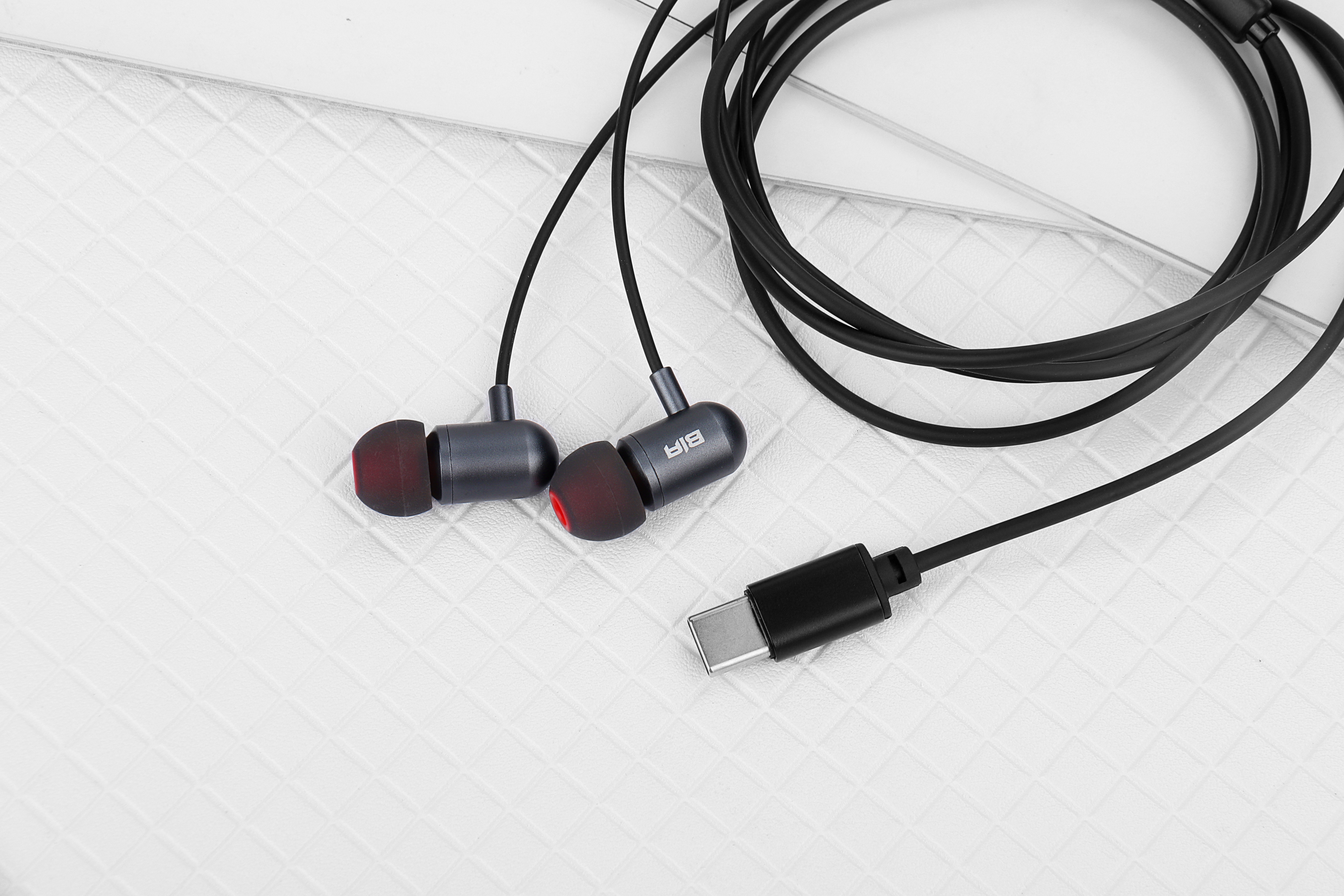 [크리스마스 공동구매] 비아 BE100C C타입 유선 인이어 이어폰