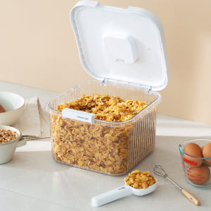 네오플램 원터치 쌀통 쌀보관용기 잡곡통 10kg, 화이트 실사용 후기 | 효과 있을까? - 상품 이미지 4