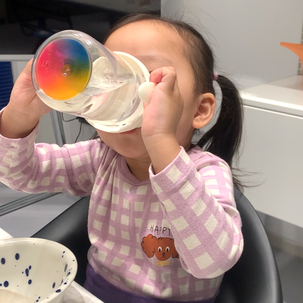 1+1 트라이탄 무지개 유아컵 유아 아기 물컵 자기주도컵 트레이닝 나와아기