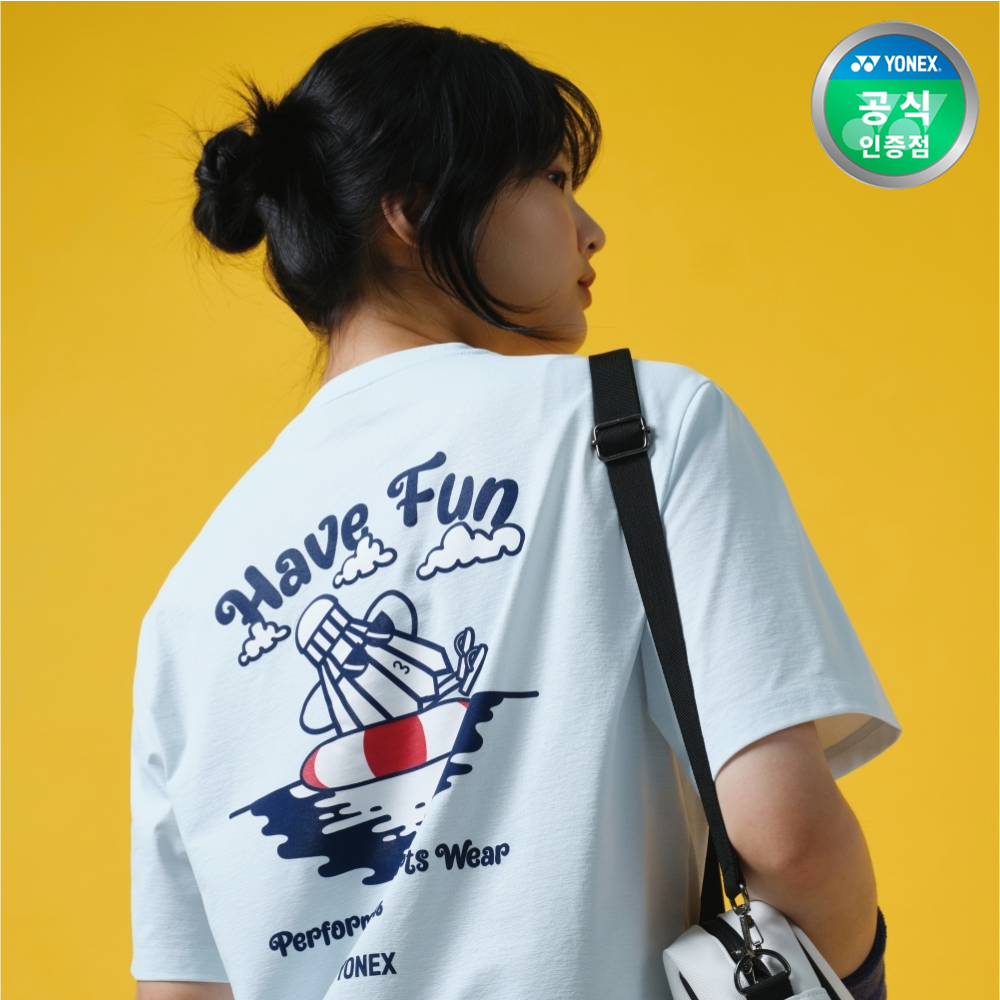 요넥스 251TS043U 배드민턴 오버핏 반팔 티셔츠 남녀공용 데일리웨어 페일블루 - 메인 이미지