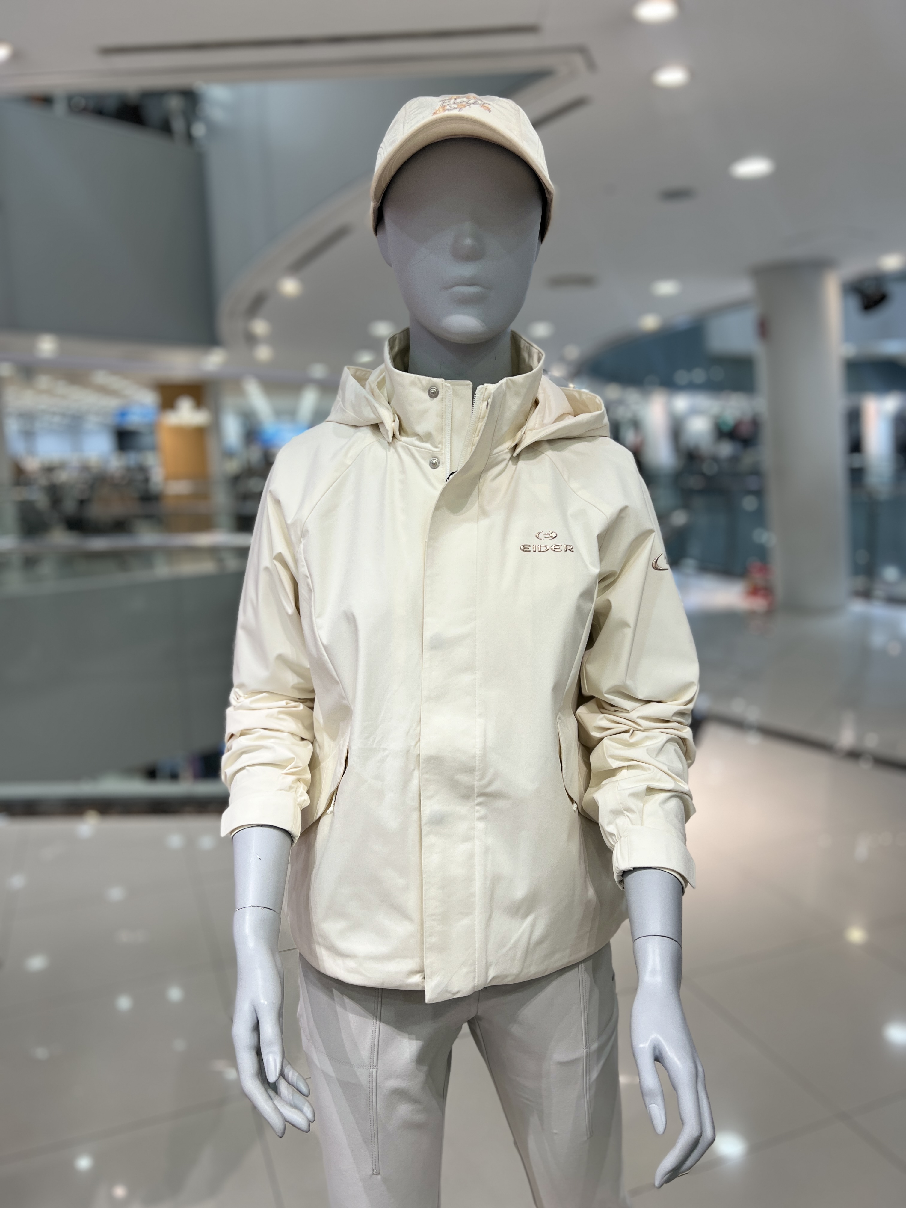 아이더 여성 바람막이 알라닌 여성 2L 크롭 방풍 자켓