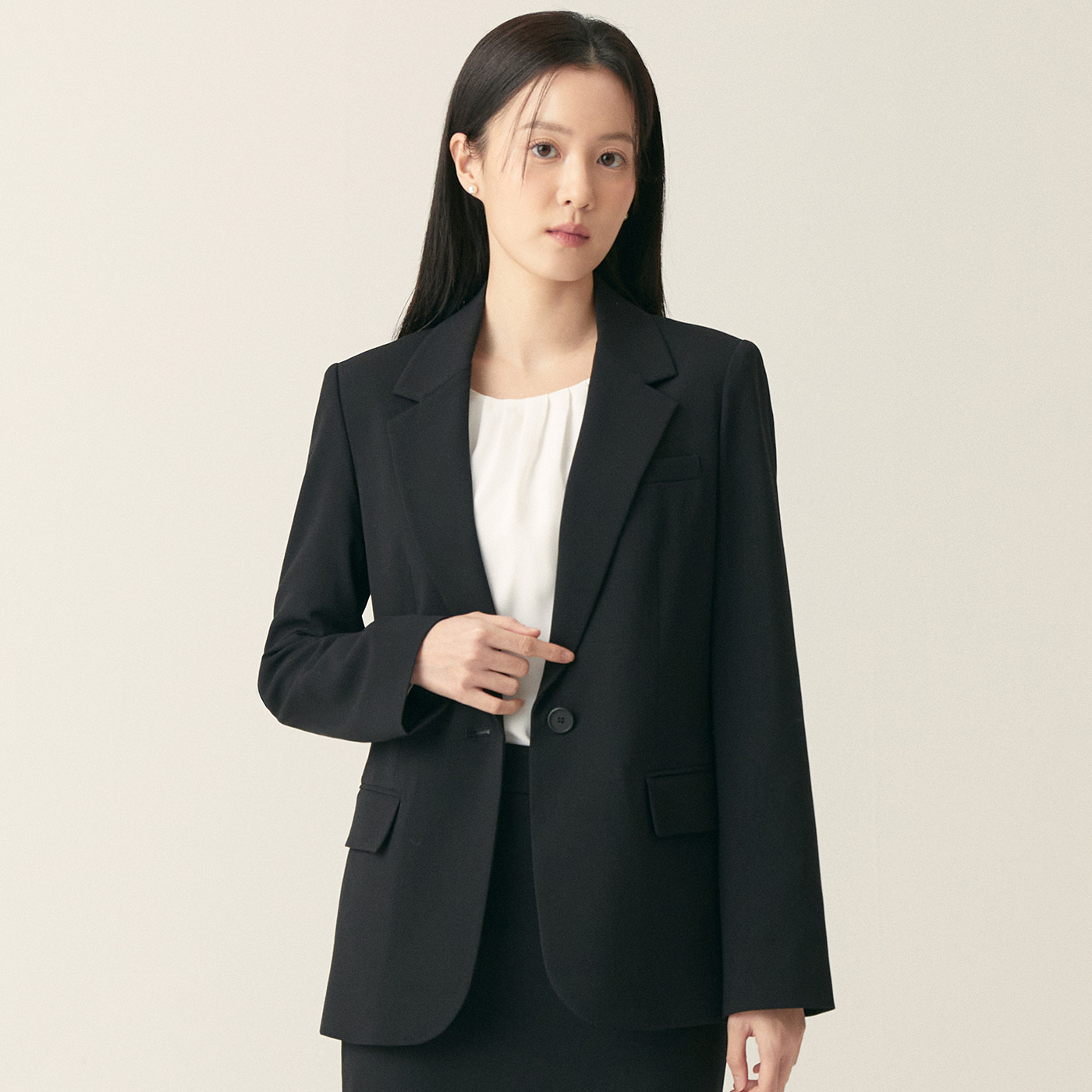 로엠 베이직 셋업 자켓 (슬랙스 셋업) RMJKF11R02 - 메인 이미지