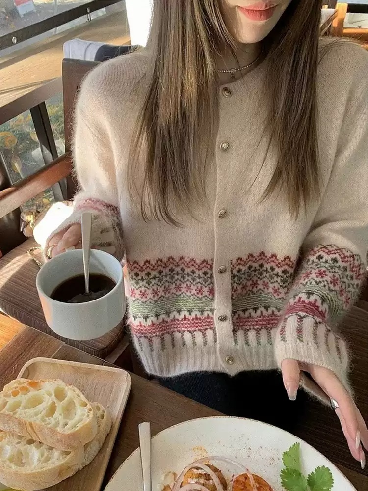 라운드넥 눈꽃모양 가디건 고급 빈티지 레트로 크리스마스 연말연시 느낌 빈티지 디자인 3컬러 - 상세 이미지 3