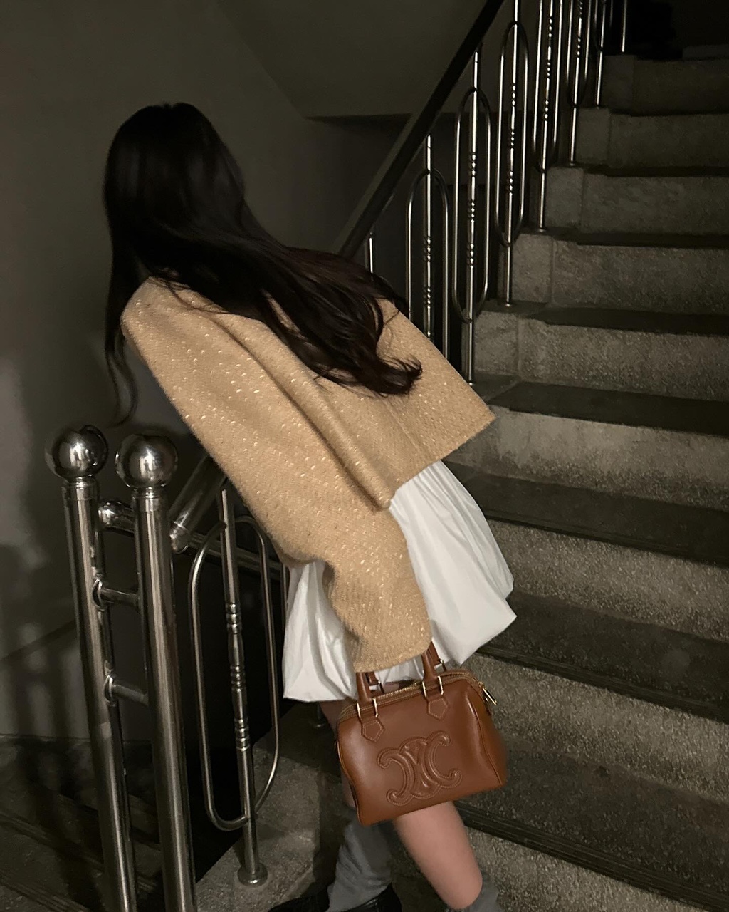 마이지 여성 노카라 라운드 크롭 트위드 오버핏 루즈핏 자켓 상세 이미지 12