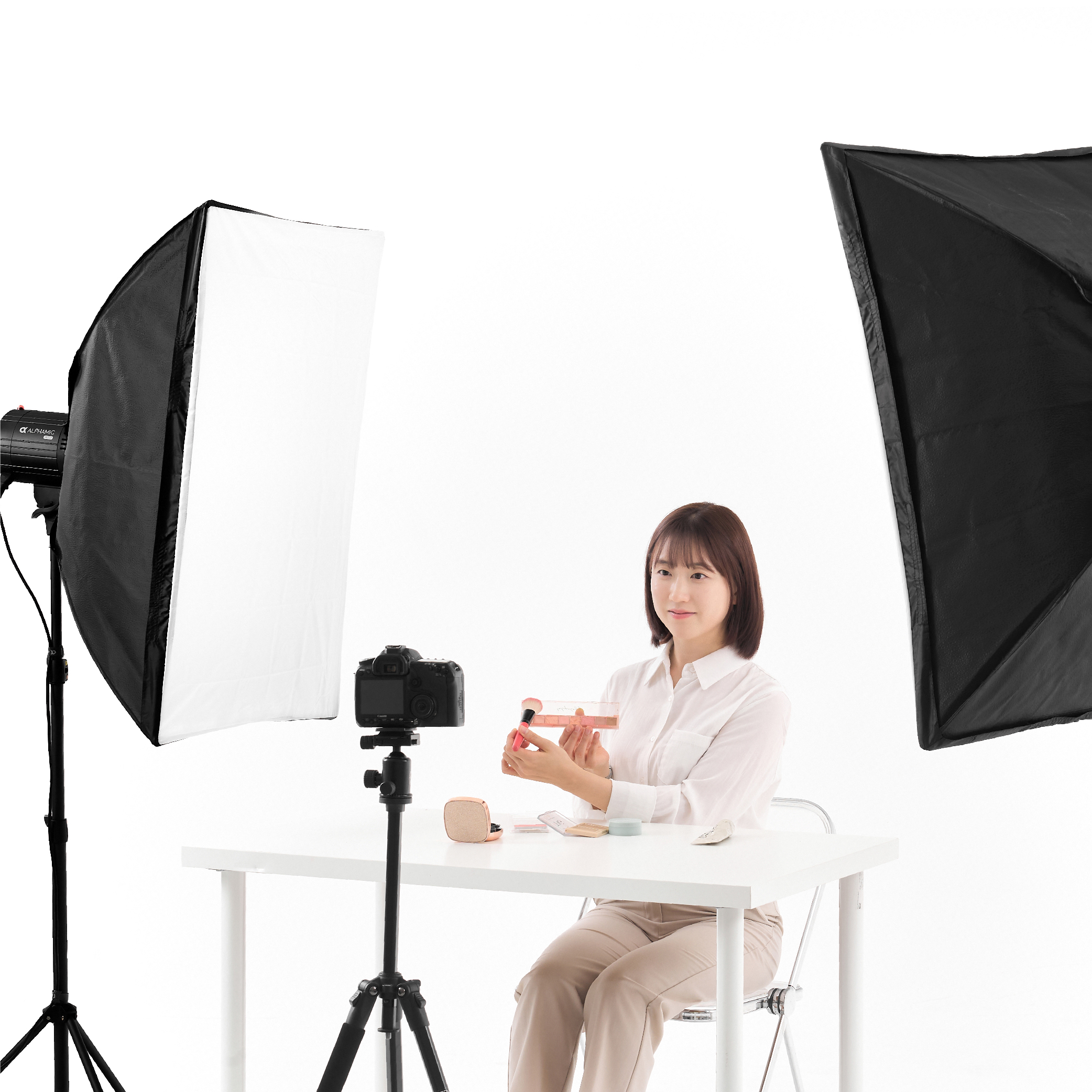 알파믹 스튜디오 조명 보웬스마운트 소프트박스 60x90cm 디퓨저 이미지 8