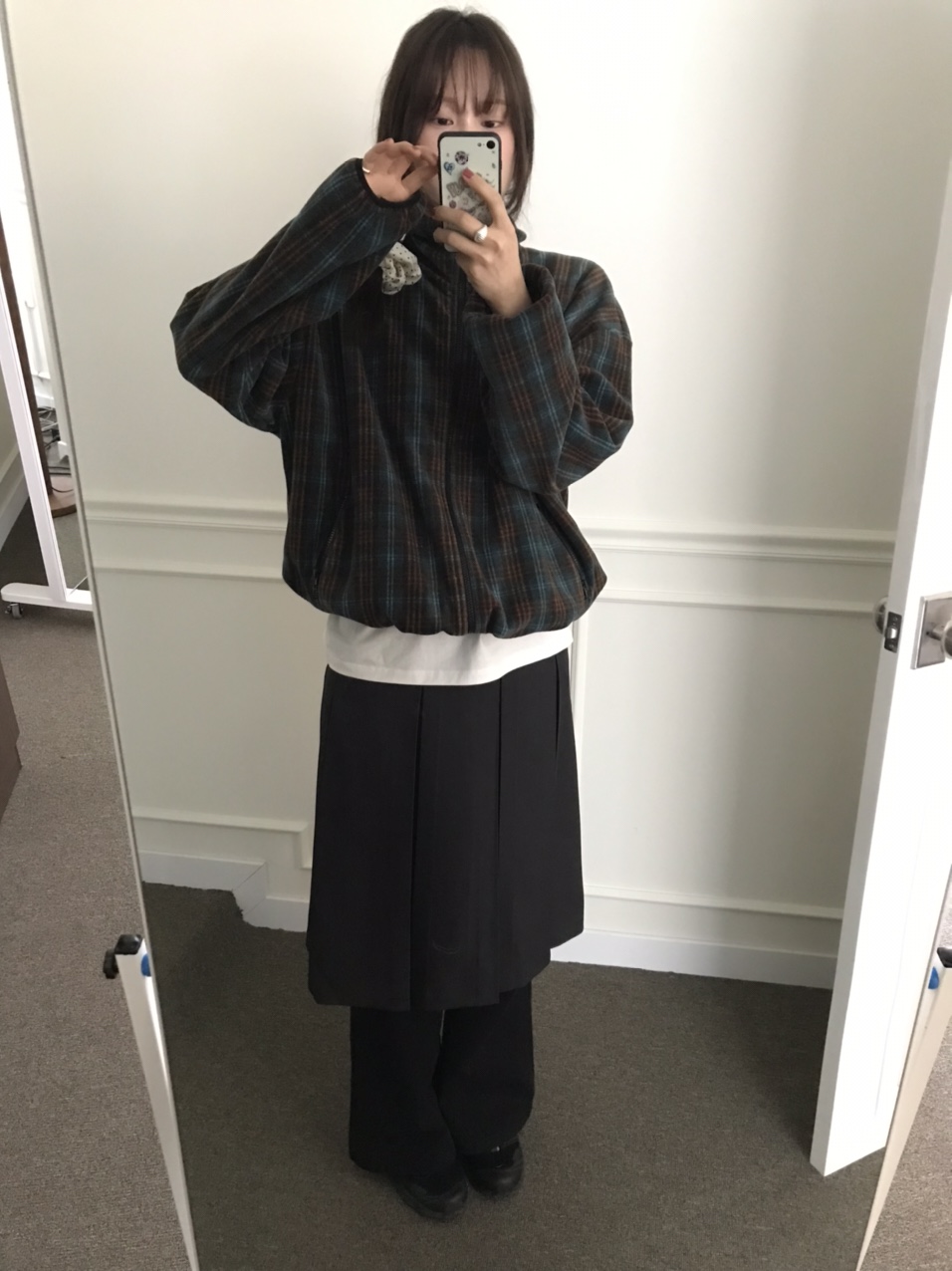 [S-M] 뮤어 볼드 플리츠 미디 스커트 2colors 상세 이미지 96