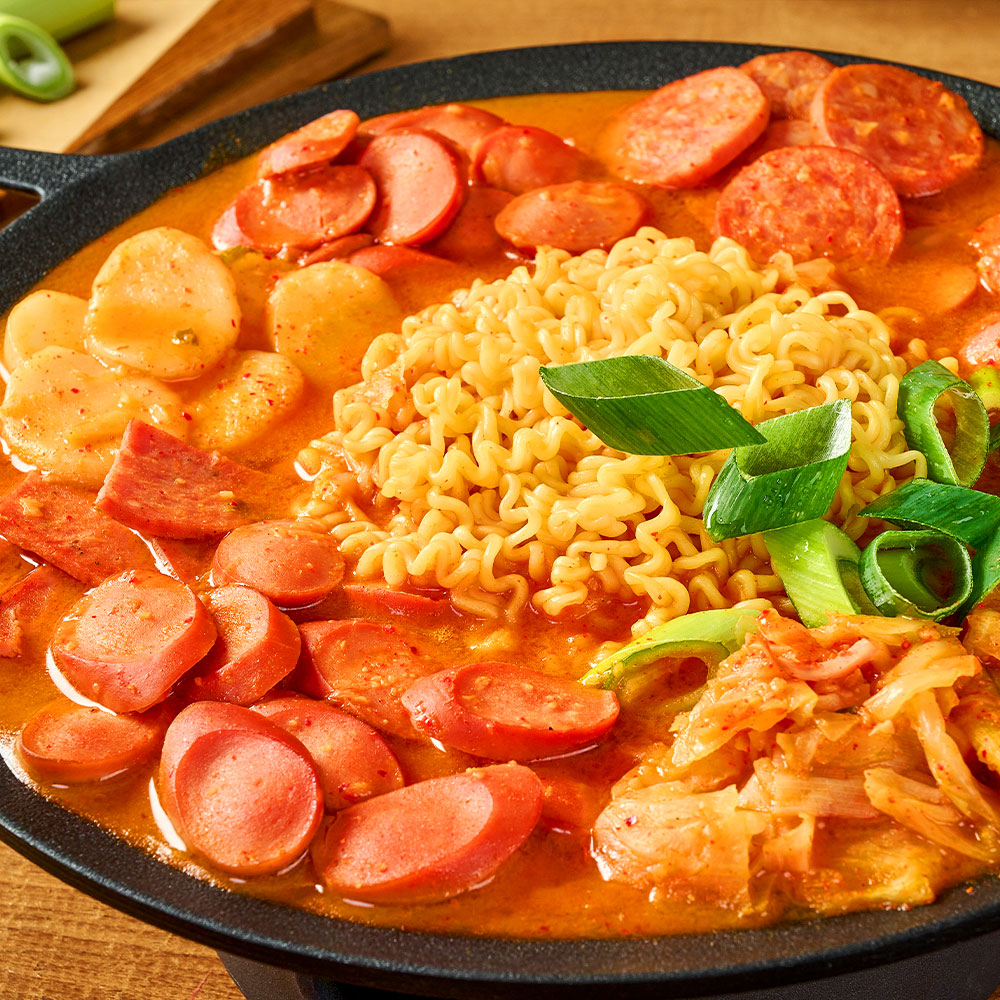 프리미엄 맑은 돼지국밥 600g 캠핑 순대국 순대 국밥 밀키트 해장국 이미지 8