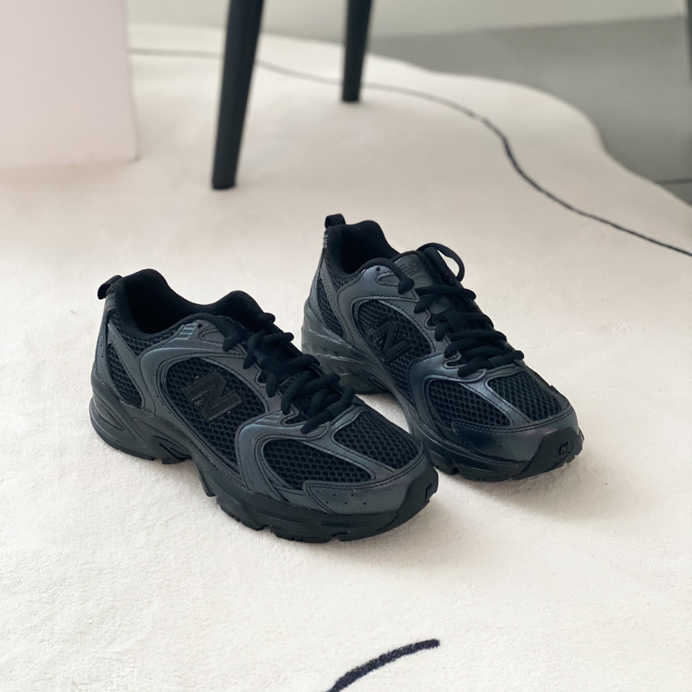 뉴발란스 530 트리플 블랙 공용