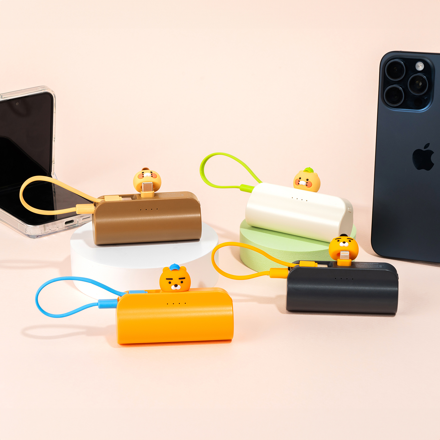 카카오프렌즈 볼캡 도킹형 20W 고속충전 보조배터리 5000mAh(8핀/C타입) 춘식이 아이보리 - 상세 이미지 4