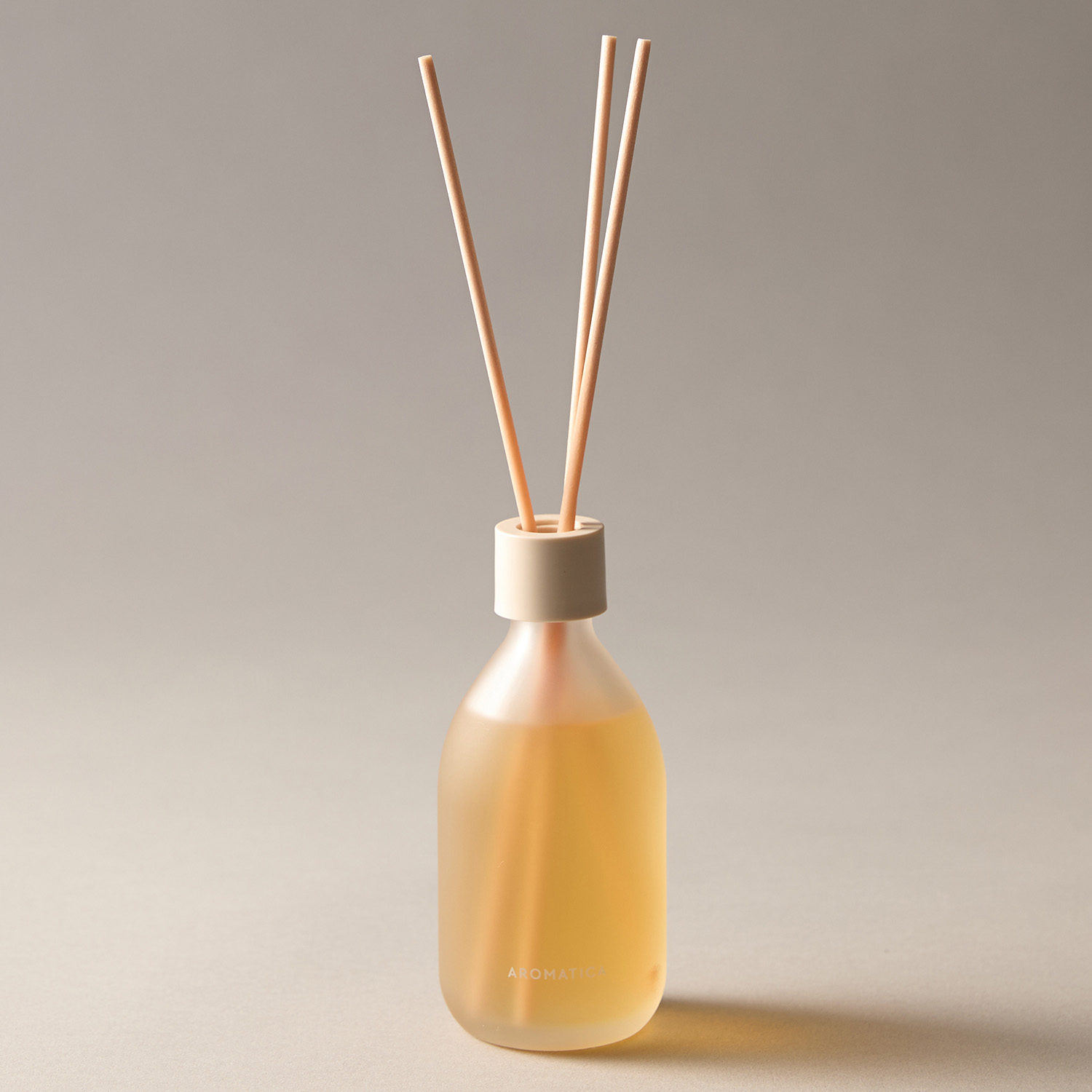 아로마티카 멜로우니스 디퓨저 매그놀리아 & 샌달우드 100ML 생일선물 집들이선물