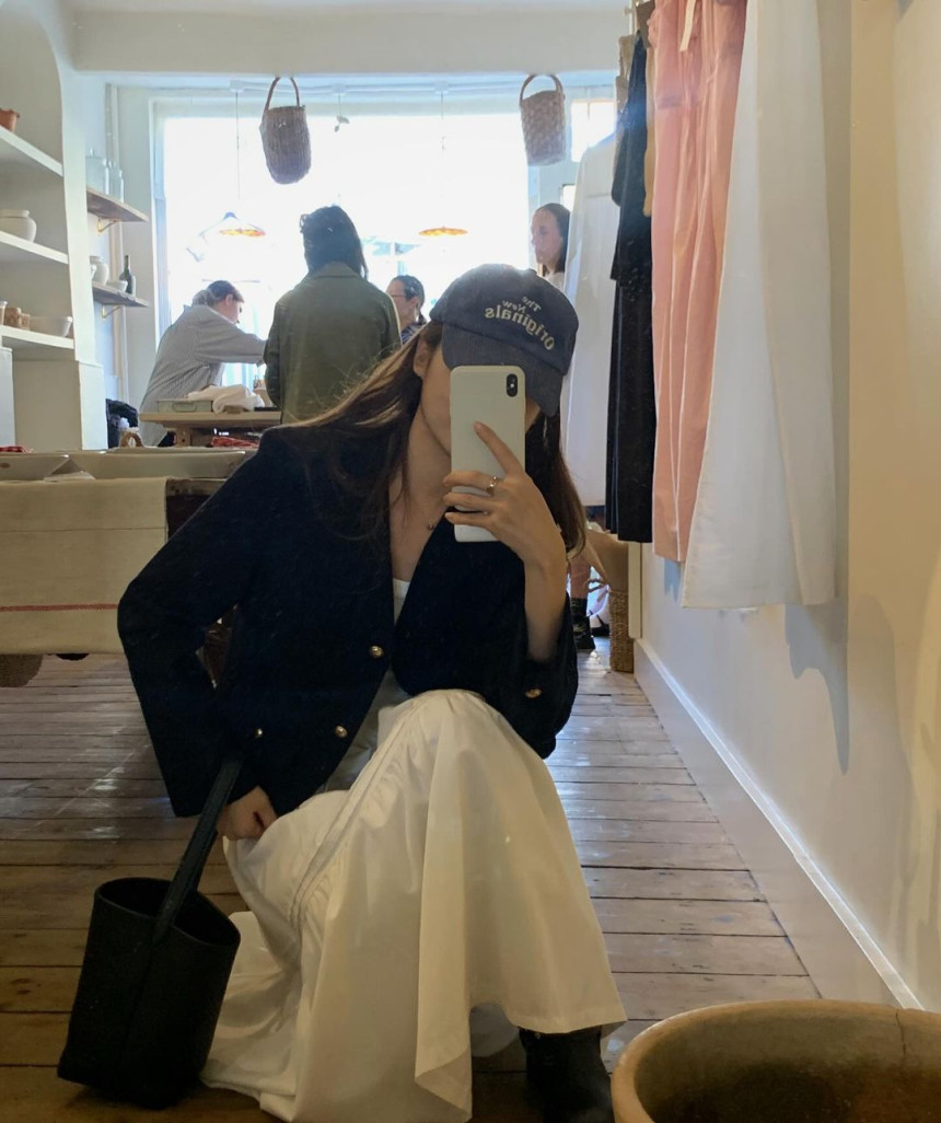 liter 리터 오드리 핀턱 스커트 밴딩 셔링 코튼 롱 A라인 티어드 치마. 상세 이미지 12